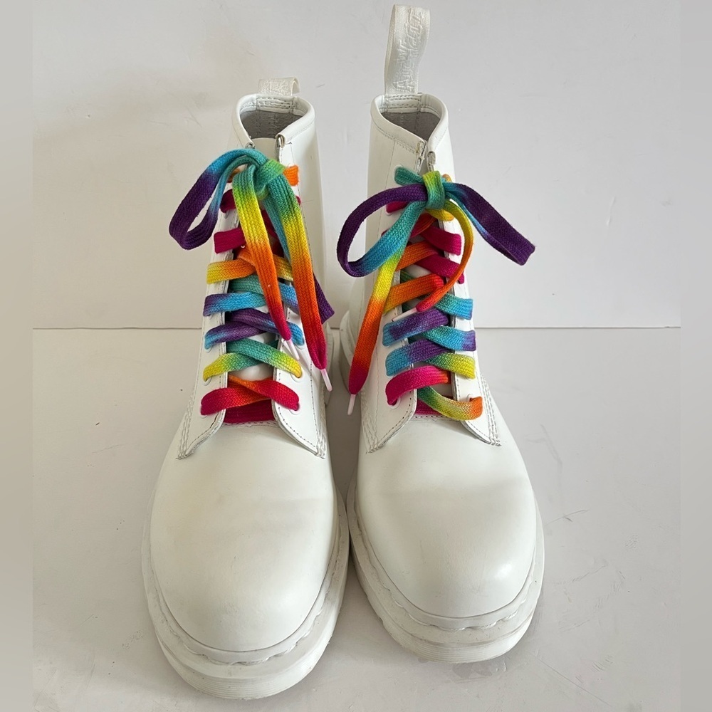 Doc Martens White Smooth Leather Boots 14357 Mens 10 Womens 11 - Picture 8 of 8